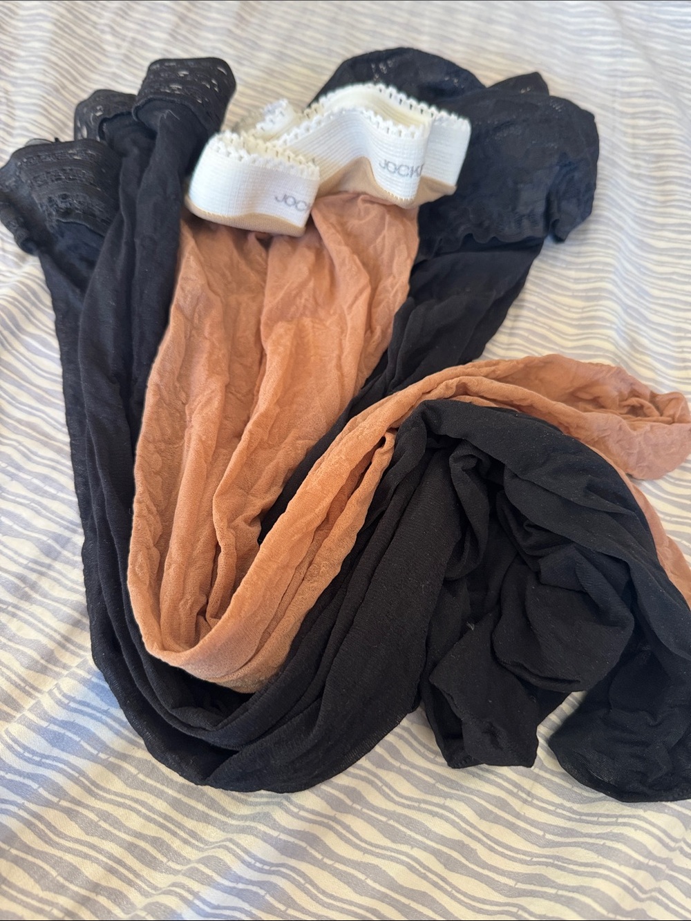 Lot pre-owned Assorted sheer thigh highs